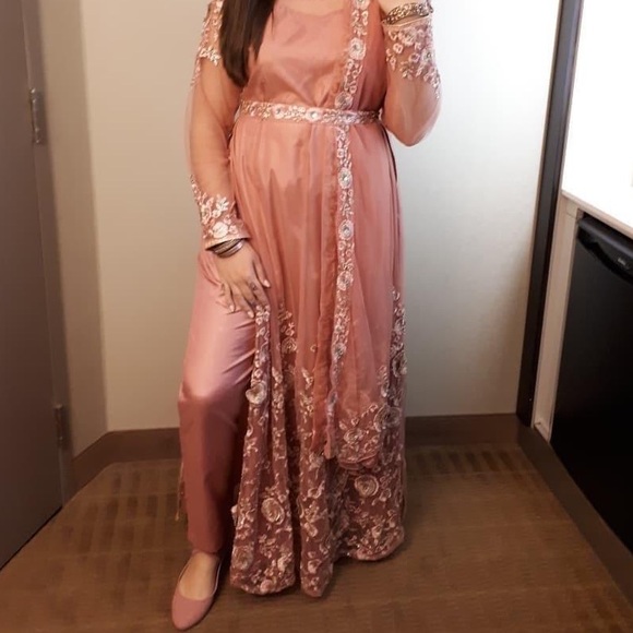 Anarkali Dusty Pink - Picture 8 of 9